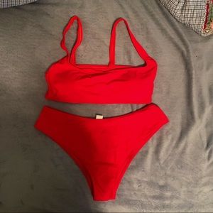 High-cut Bikini